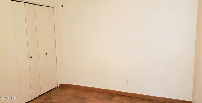 Building Photo - 1454 S Doran