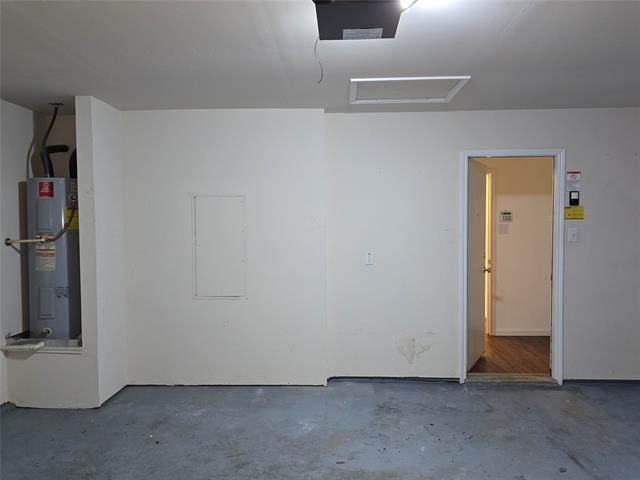 Building Photo - 9028 Navigation Dr