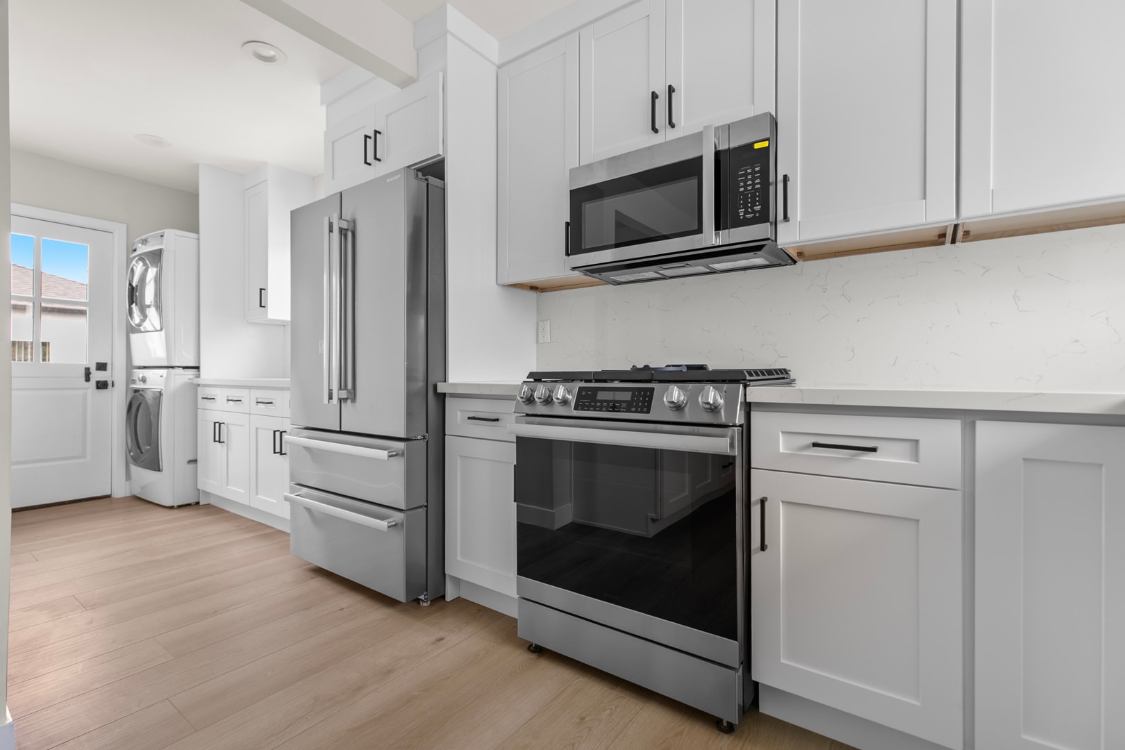 Building Photo - 6921 Bluebell Ave