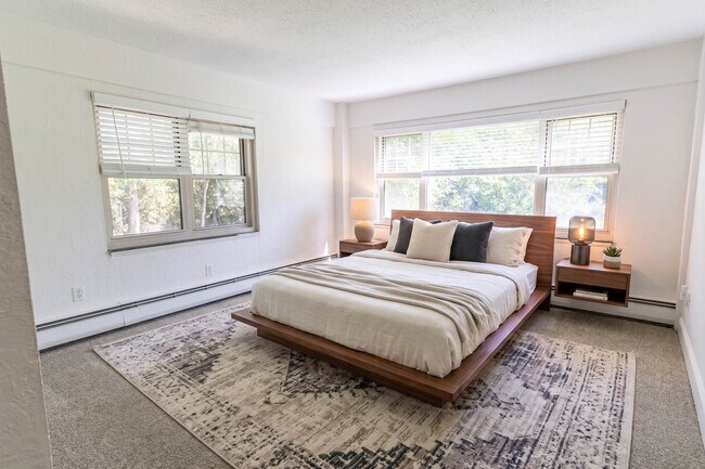 429 C503 Bedroom - 429 Apartments