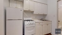 Building Photo - 502 E 88th St