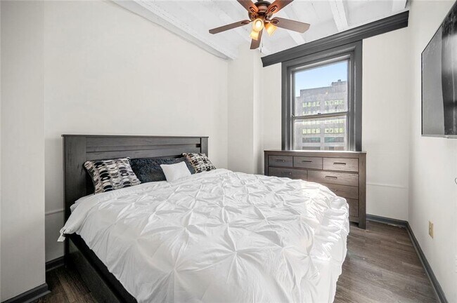 Building Photo - 32 Peachtree St NW