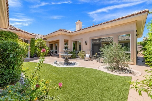 Building Photo - 78652 Alliance Way