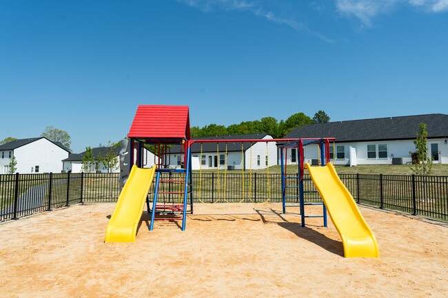 Building Photo - 4056 Cedar Fls Ln