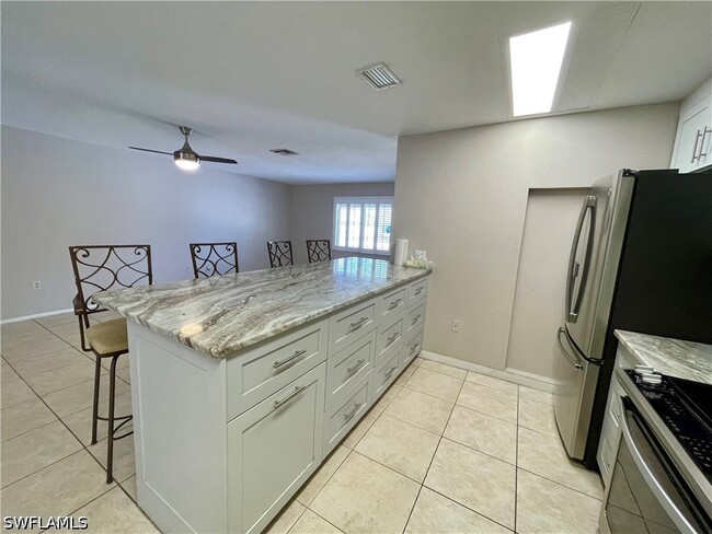 Building Photo - 3503 Brink Cir