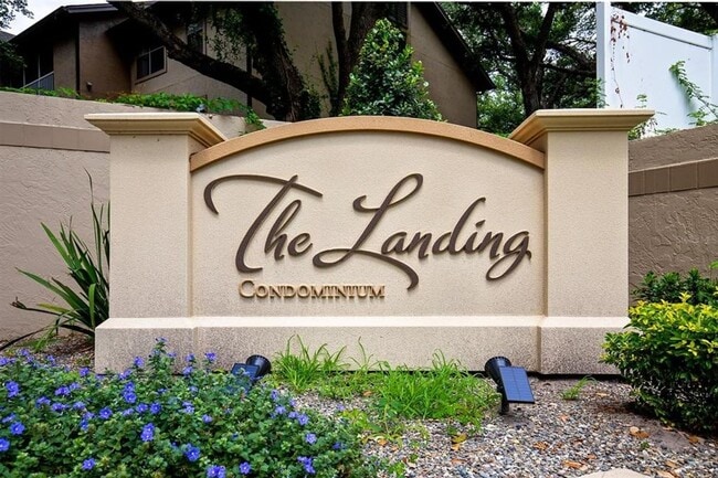 Building Photo - Buoy Lane