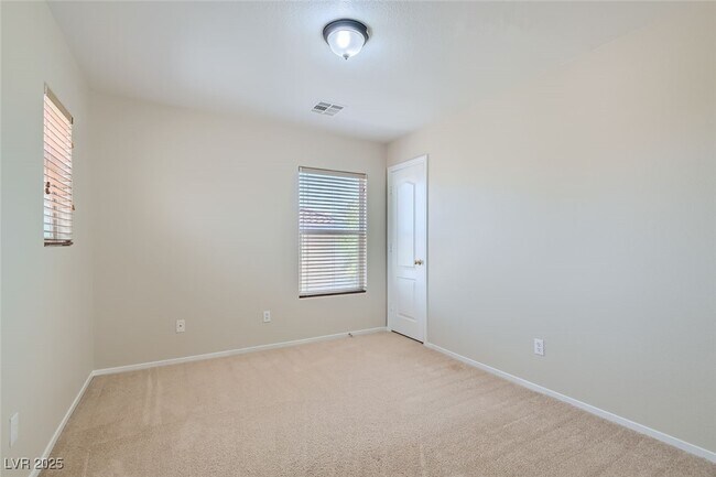 Building Photo - 8815 Salvestrin Point Ave