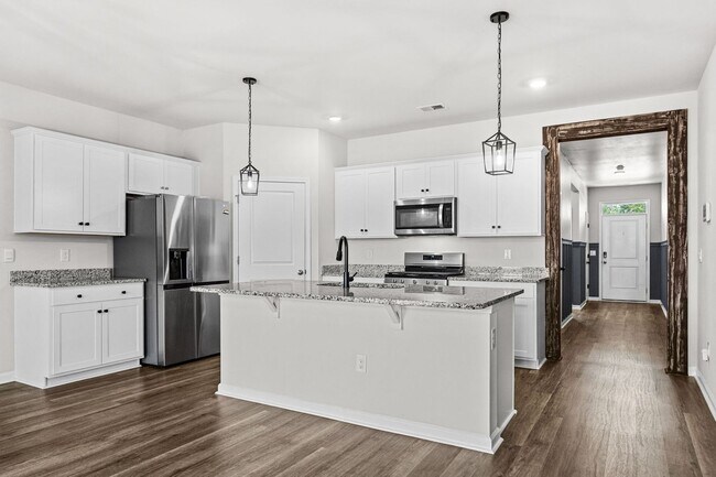Building Photo - Modern 4BR Home with Screened Porch & Pond Views | Sun Colony, Longs SC