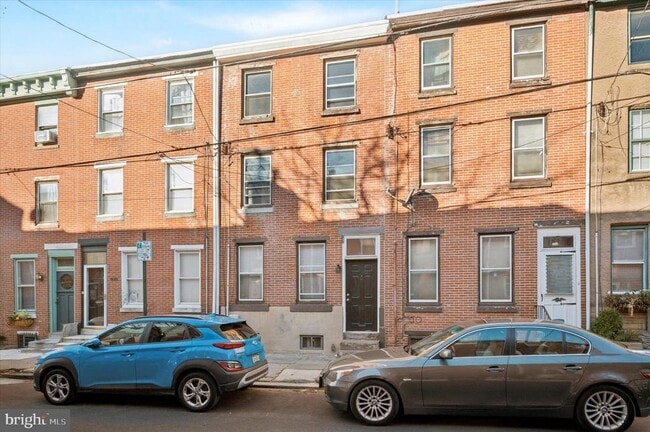 Primary Photo - 1000 N Randolph St