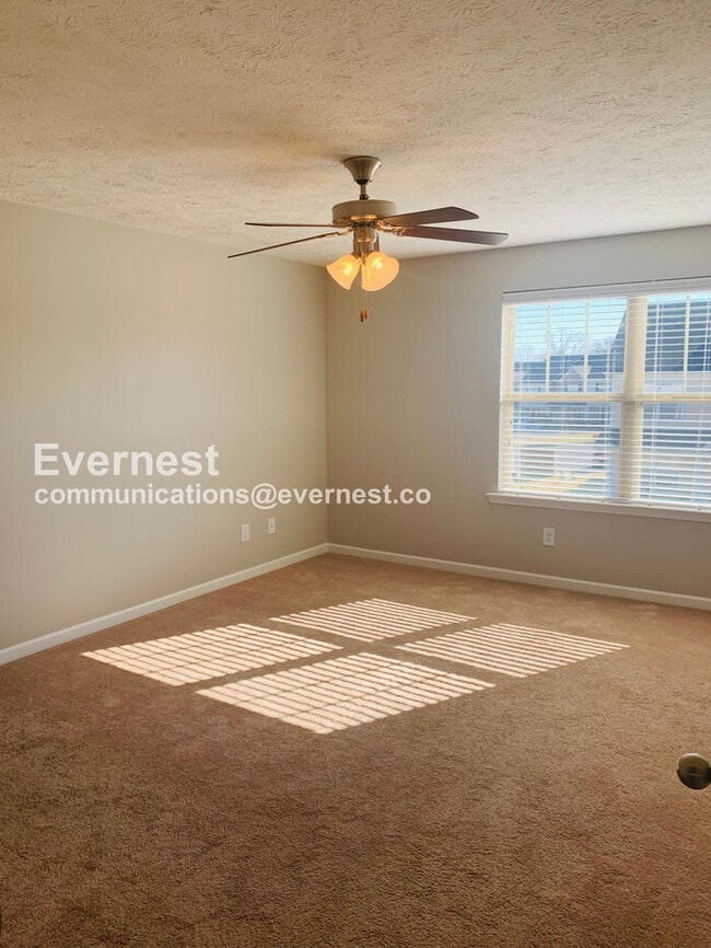 Building Photo - 4159 Saddlecreek Wy