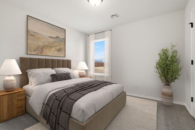 Building Photo - 4 Bedroom Home in Owasso – Open Floor Plan + Modern Finishes