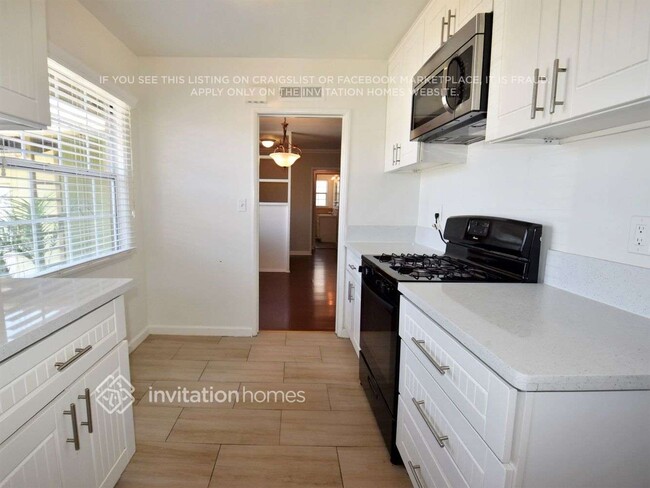Building Photo - 13107 Ruthelen St