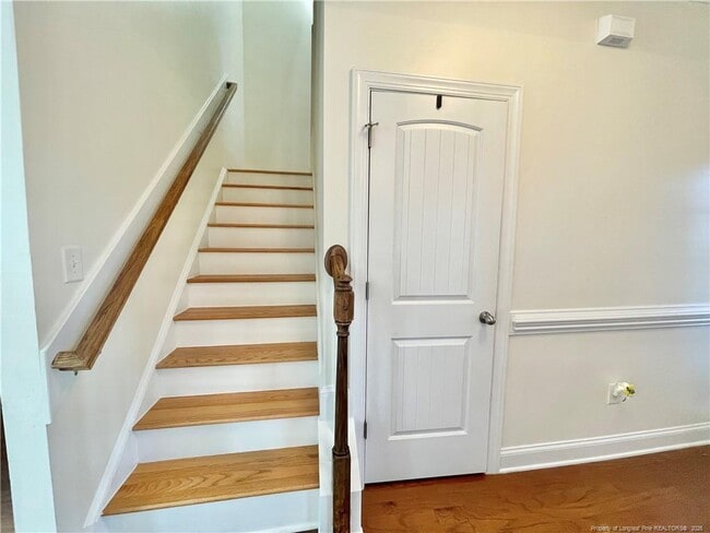 Building Photo - 126 Watchmen Ln