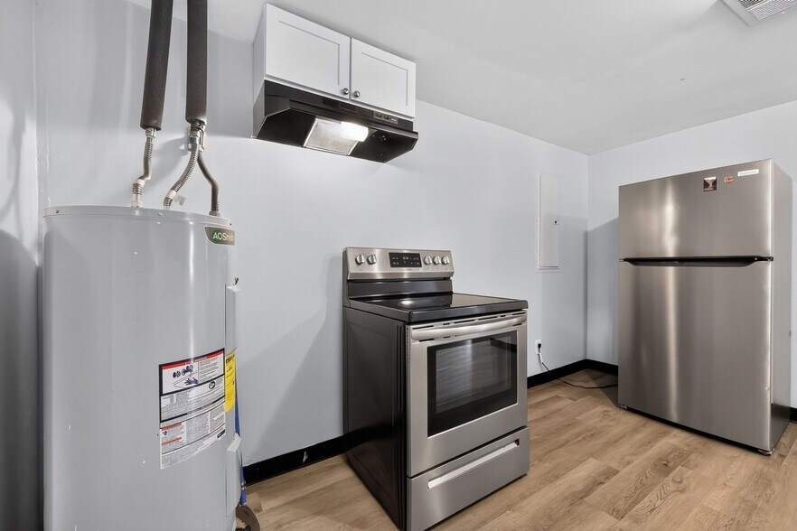 Building Photo - 1626 Telfair St Ln