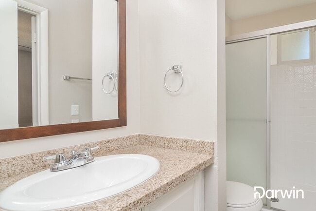 Building Photo - 5141 Shadow Hill Drive, Las Vegas, NV 89120