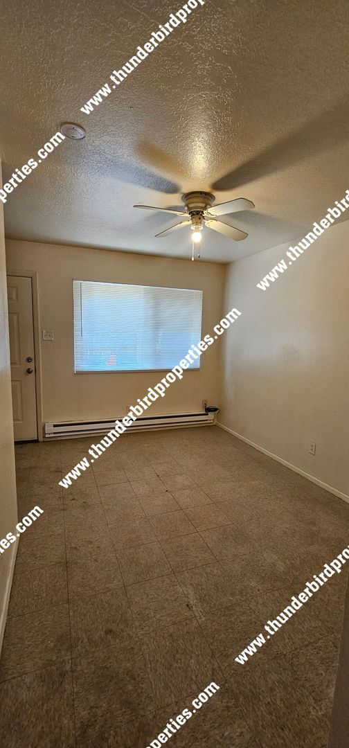 Building Photo - 187 Monte Largo Dr NE