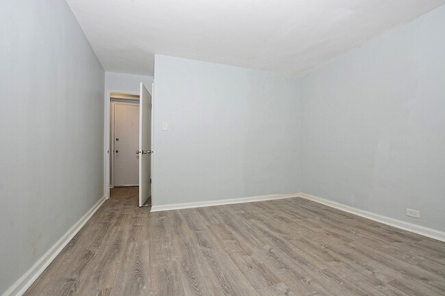 Building Photo - 7200 S Coles Ave