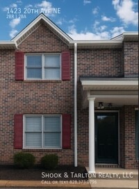 Building Photo - 1423 20th Ave NE