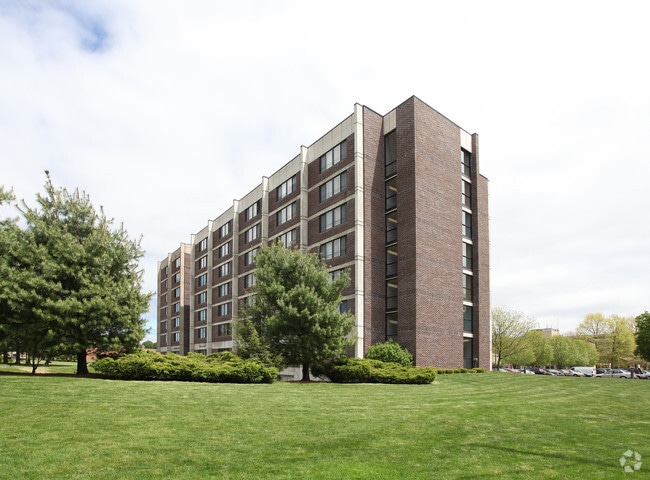 Building Photo - Independence House & Costelllo House