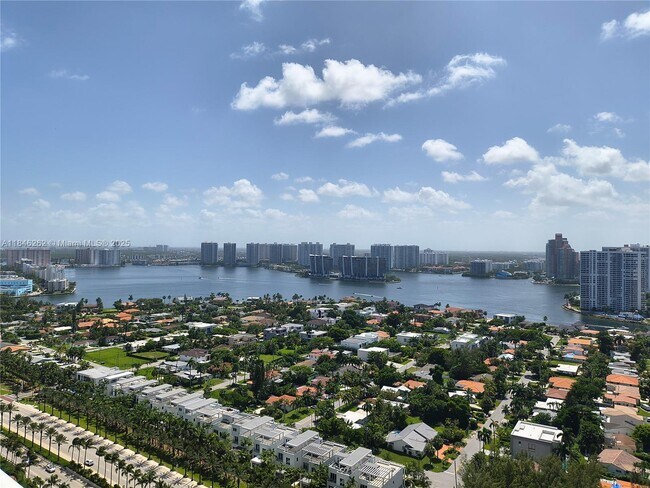 Building Photo - 19111 Collins Ave