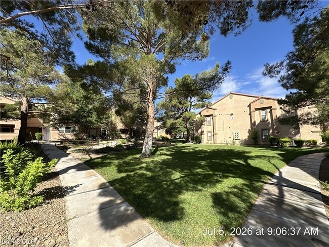 Building Photo - 1150 N Buffalo Dr