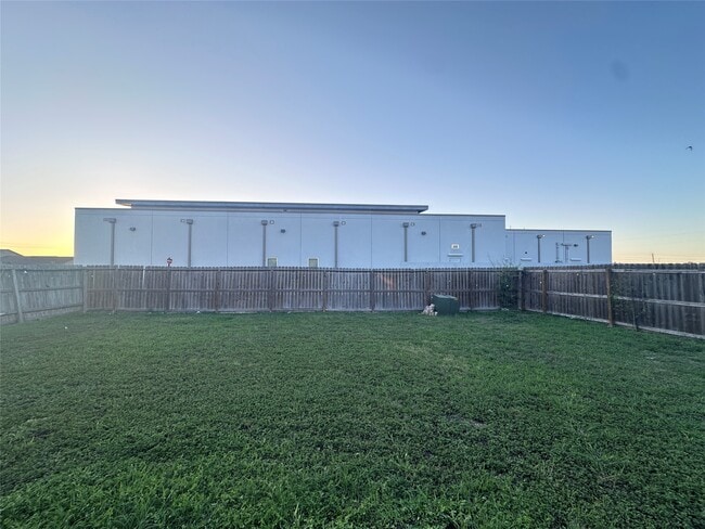 Building Photo - 1713 Mermaid Dr