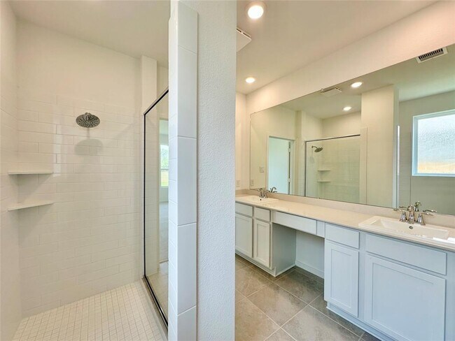Building Photo - 6207 Pelican Ridge Wy
