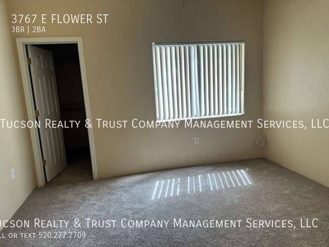 Building Photo - 3767 E Flower St