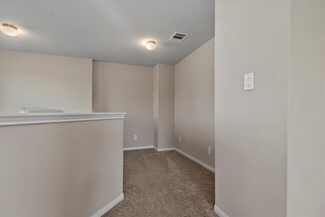 Building Photo - 5639 Brooklyn Rose Dr