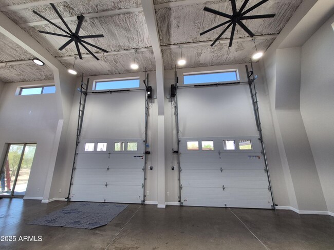 Building Photo - 28848 N 79th St