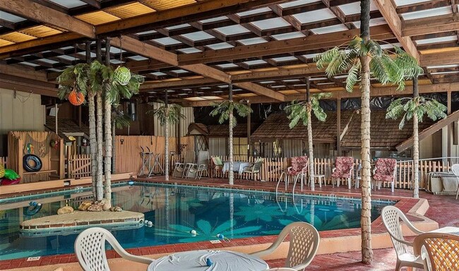 Building Photo - 6600 6th Street Frontage Rd E