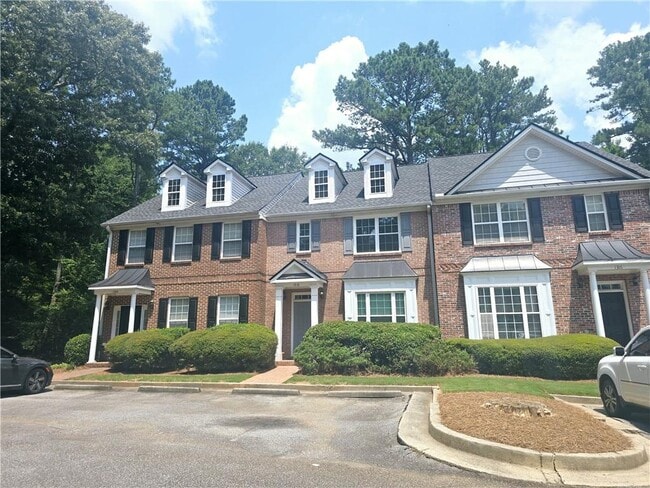 Primary Photo - 1318 Guilderoy Ln
