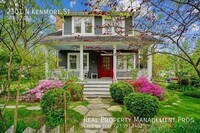 Building Photo - 2101 N Kenmore St