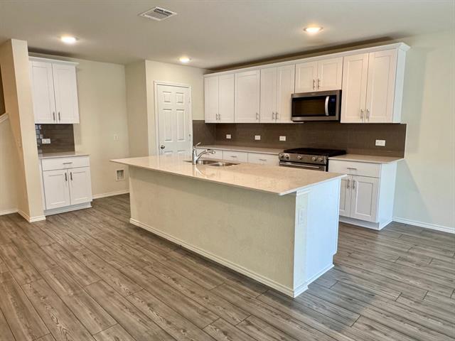 Building Photo - 1033 Binney Dr