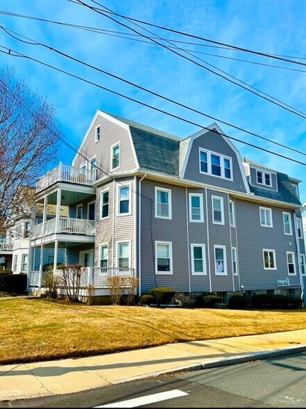 Building Photo - 158 Highland Ave