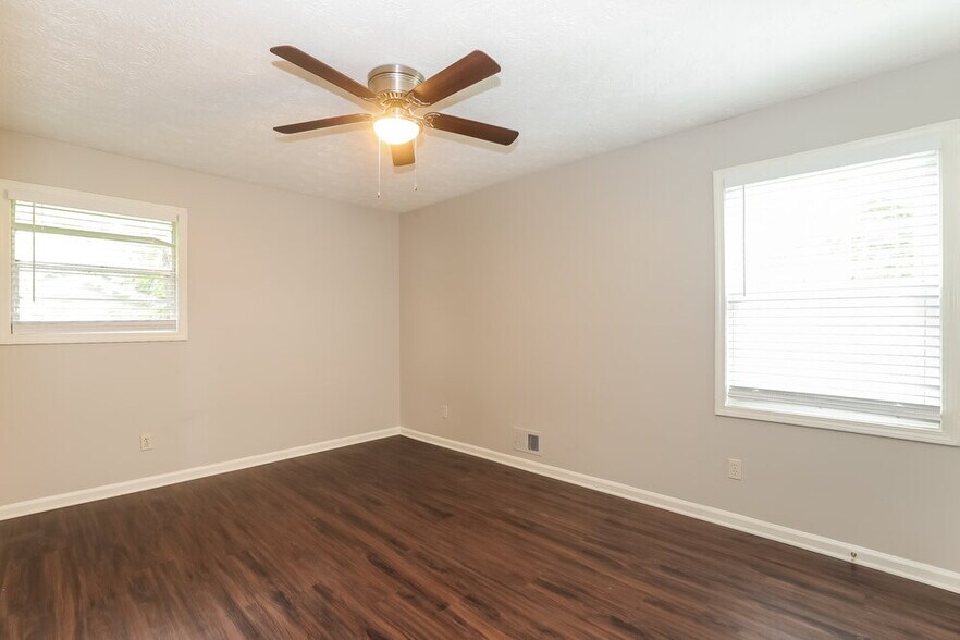 Building Photo - 4436 Colony E Dr