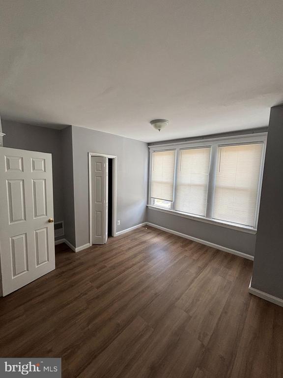 Building Photo - 1455 Wildwood Ave