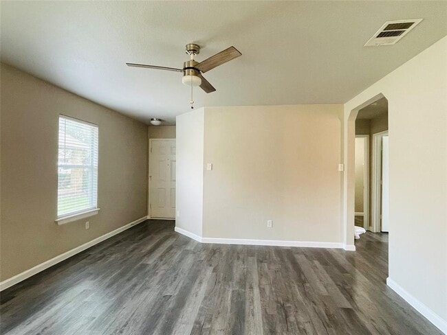 Building Photo - 1116 Canada Wild Dr