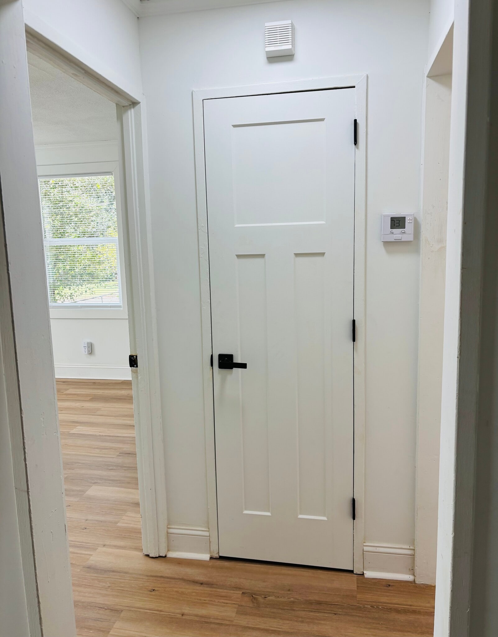 Building Photo - 1615 Engle Dr