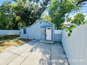 Building Photo - 3308 N Avon Ave