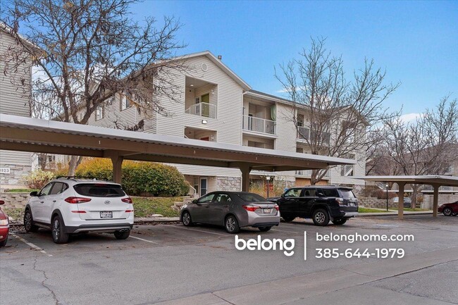 Building Photo - 3827 S Big River Wy