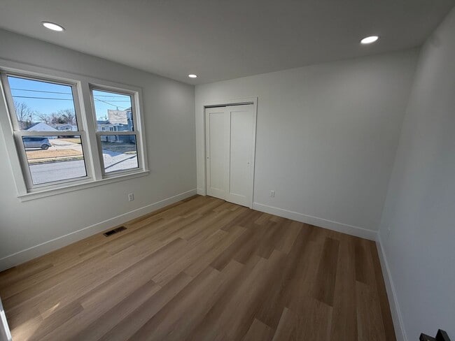 Building Photo - Brand new 3bed 2bath Single Family Home