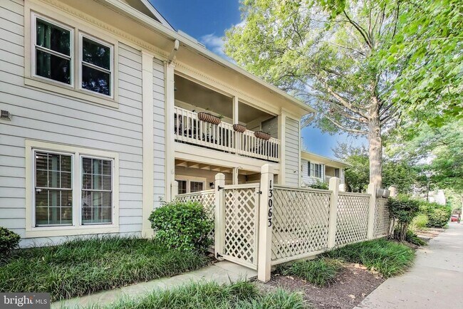 Primary Photo - 13063 Shadyside Ln