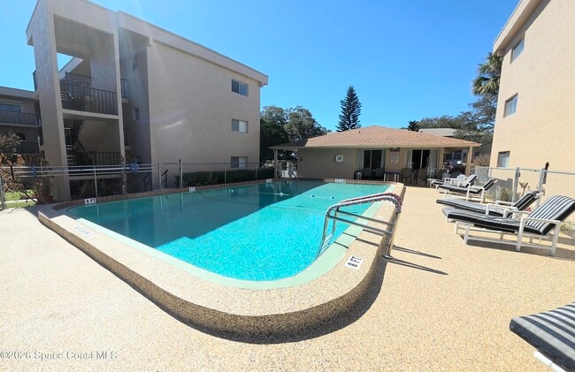 Building Photo - 3150 N Harbor City Blvd