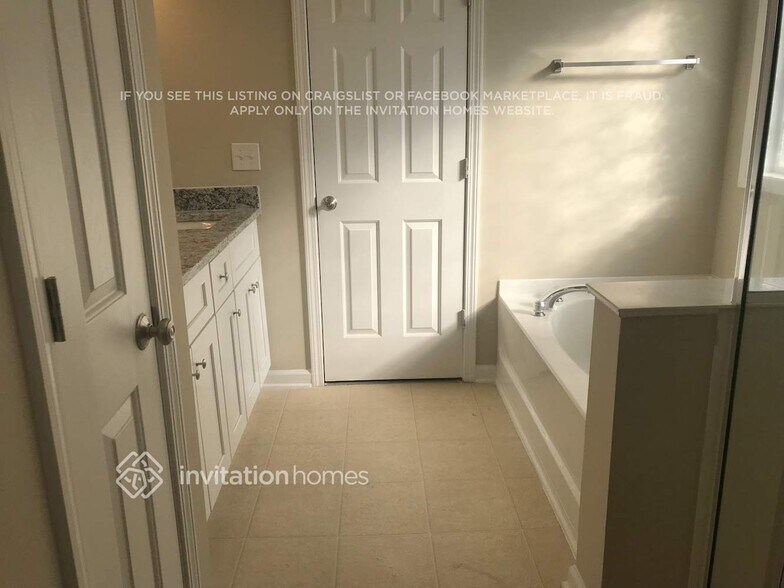 Building Photo - 151 Tuscarora Ln