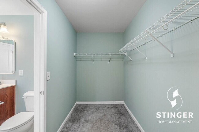 Building Photo - 6 Whitewater Way