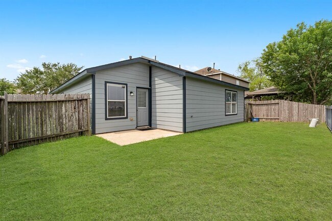 Building Photo - 21606 Borah Peak Way