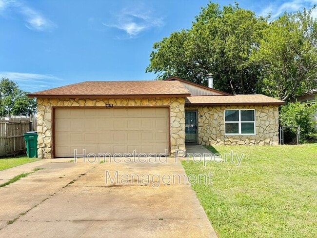 Building Photo - 721 NW 114th St