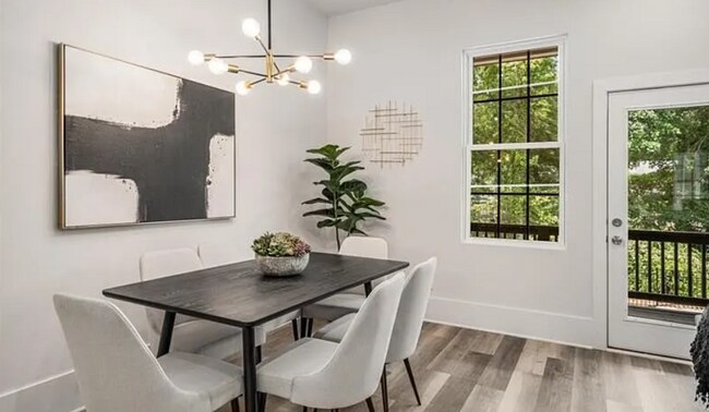 Building Photo - 3165 Dogwood Dr