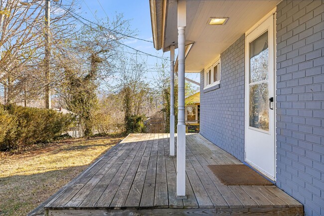 Building Photo - Charming 3-Bedroom in Shiloh with Fenced-I...